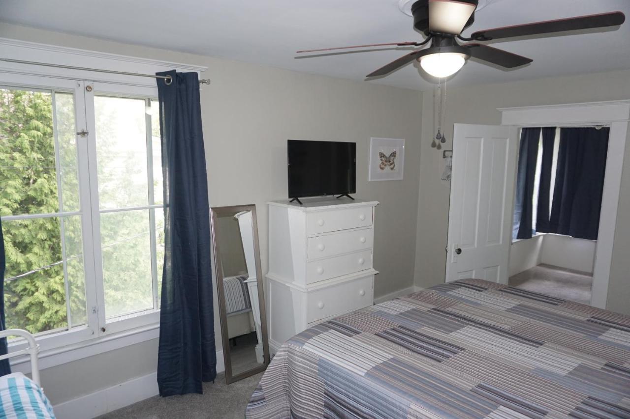 Bed and breakfast Charlevoix House - The Northside Extérieur photo