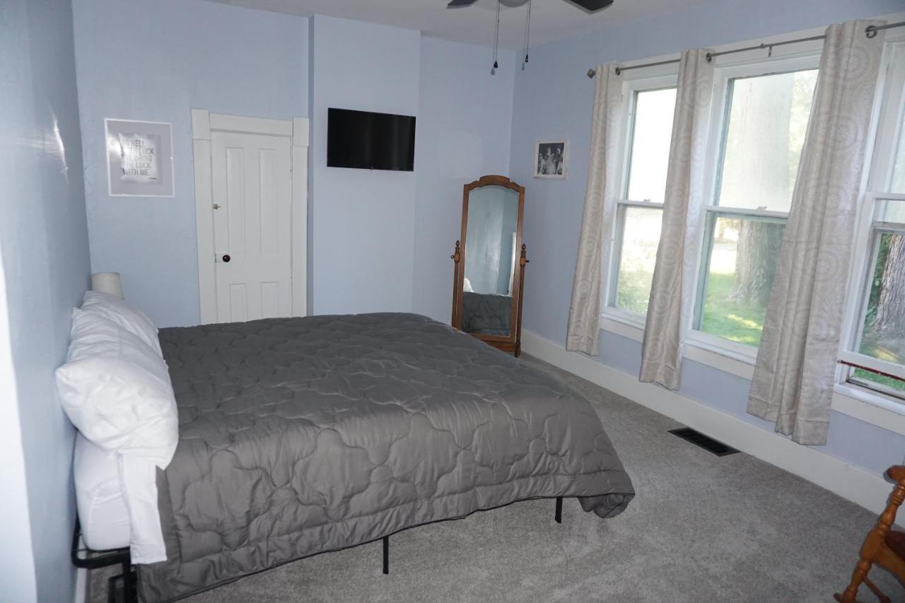 Bed and breakfast Charlevoix House - The Northside Extérieur photo