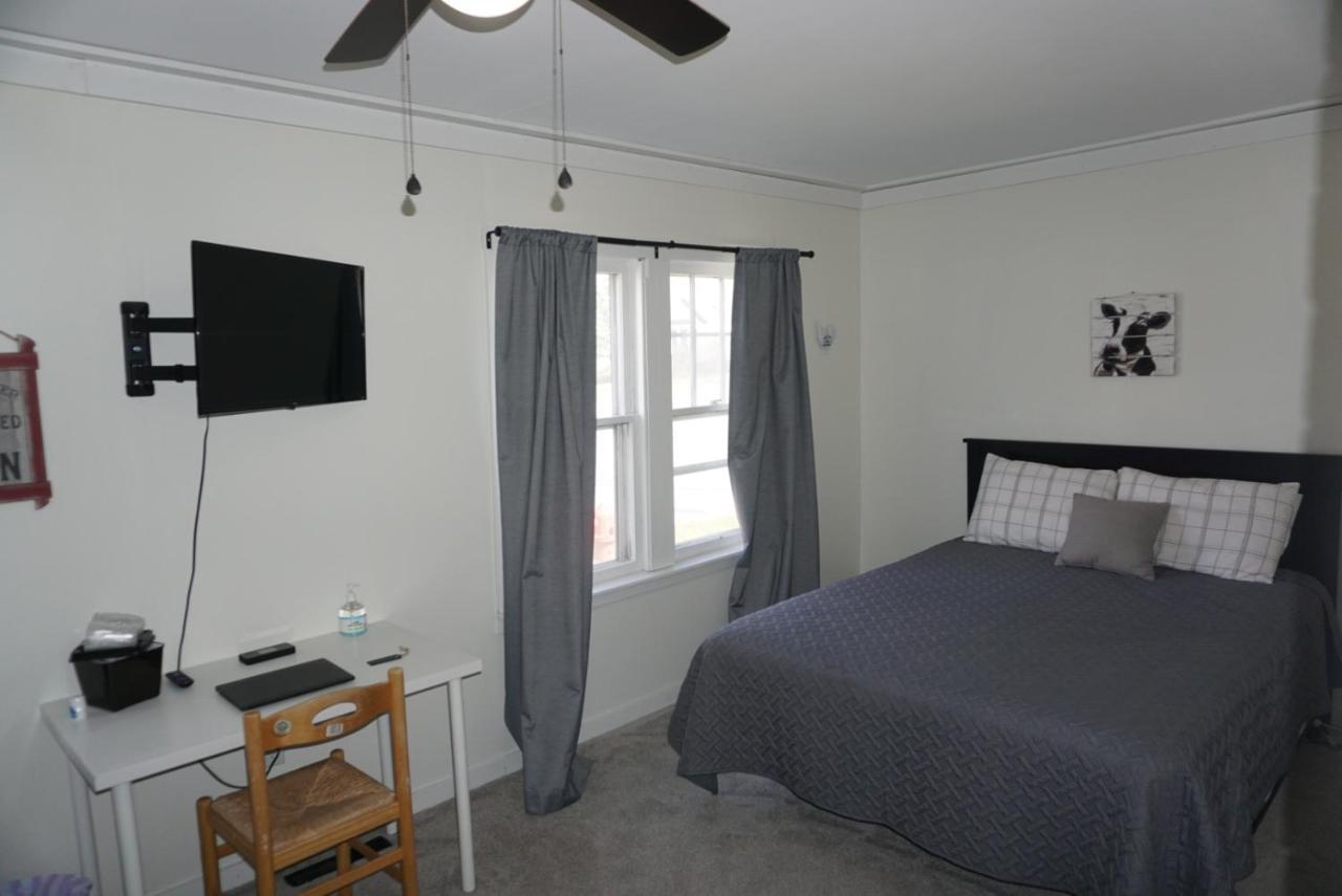 Bed and breakfast Charlevoix House - The Northside Extérieur photo