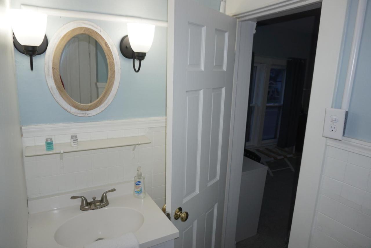 Bed and breakfast Charlevoix House - The Northside Extérieur photo